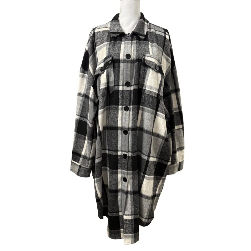 Womens Black & White Plaid Button-Up Shacket W/ Long Sleeves & Pockets Size 20W